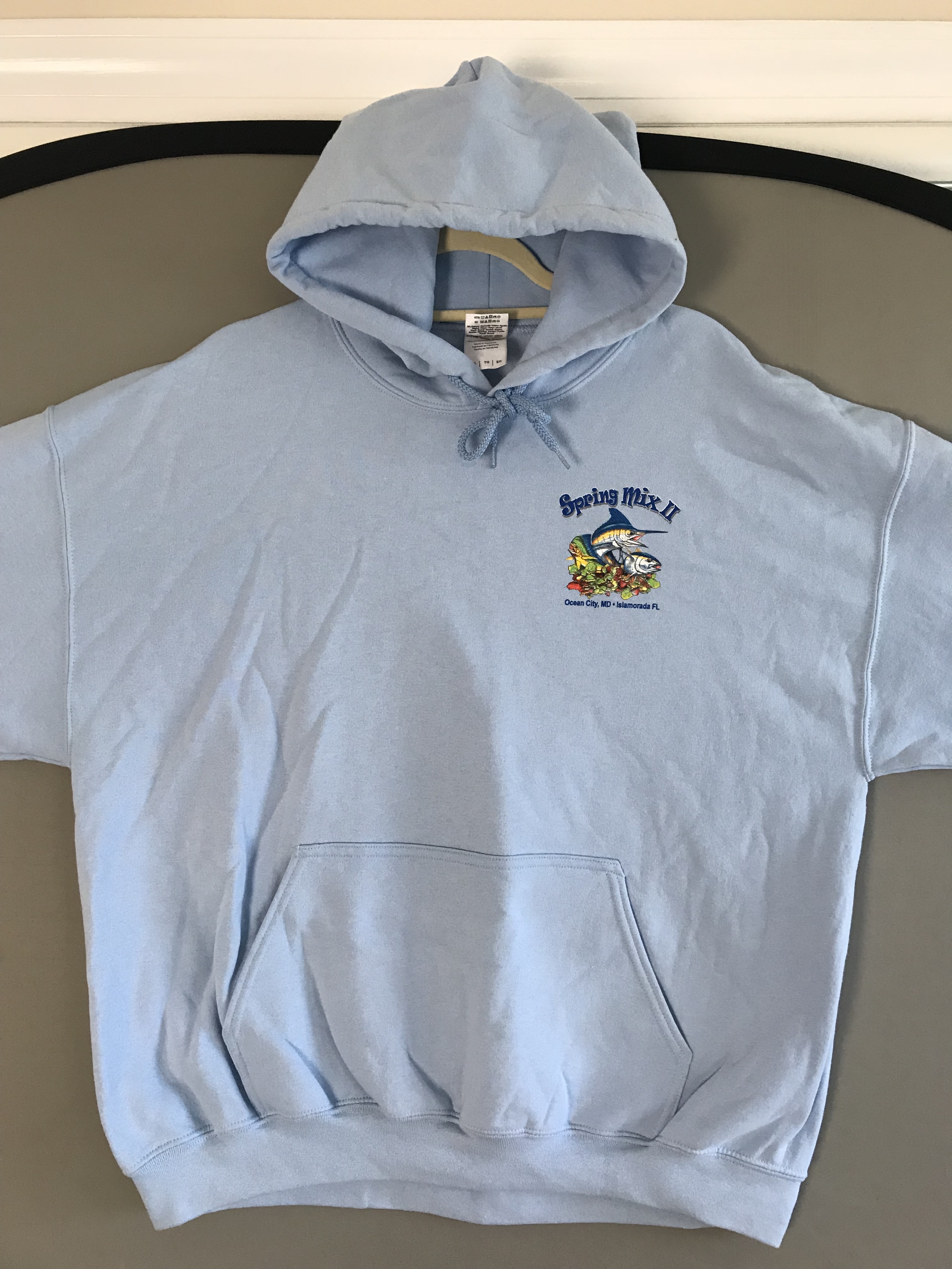 cotton-hooded-sweatshirt-front